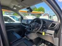 USED 2020 70 VAUXHALL VIVARO 2.0 Turbo D 150PS L2 H1 Euro 6 Van, 50,000 Miles,  1 owner, Full Service History, ULEZ, A/C, Bluetooth, 6-speed manual. Price + VAT @ 20%! 
