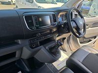 USED 2020 70 VAUXHALL VIVARO 2.0 Turbo D 150PS L2 H1 Euro 6 Van, 50,000 Miles,  1 owner, Full Service History, ULEZ, A/C, Bluetooth, 6-speed manual. Price + VAT @ 20%! 