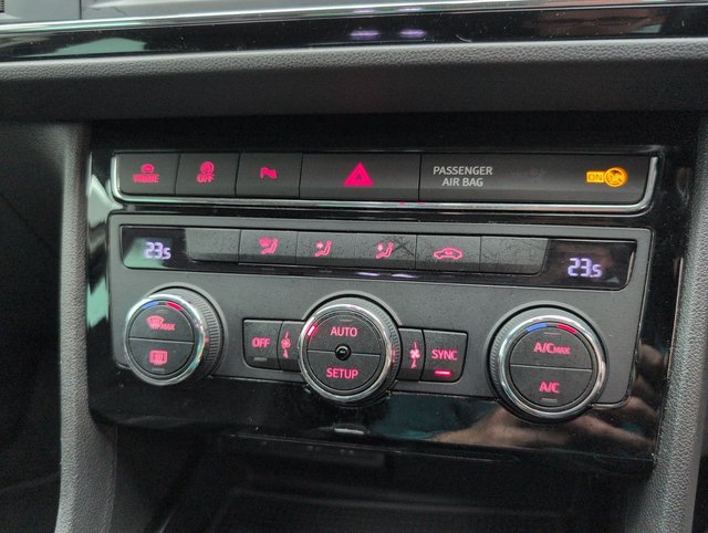 USED 2019 19 Seat Leon 2.0 TSI FR Hatchback 5dr Petrol DSg Euro 6 (s/S) (190 Ps) - Sat Nav + Cruise Control