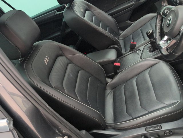 USED 2018 68 Volkswagen Tiguan 2.0 TDI R-Line Suv 5dr Diesel Manual Euro 6 (s/S) (150 Ps) - Pan Roof, Sat Nav, Leather