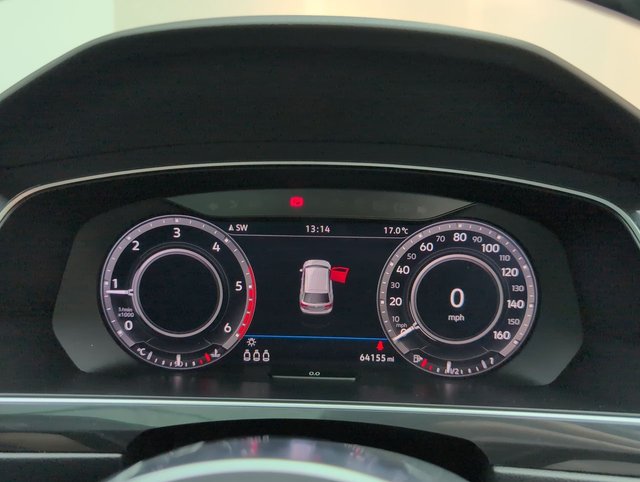 USED 2018 68 Volkswagen Tiguan 2.0 TDI R-Line Suv 5dr Diesel Manual Euro 6 (s/S) (150 Ps) - Pan Roof, Sat Nav, Leather