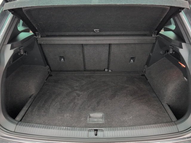 USED 2018 68 Volkswagen Tiguan 2.0 TDI R-Line Suv 5dr Diesel Manual Euro 6 (s/S) (150 Ps) - Pan Roof, Sat Nav, Leather