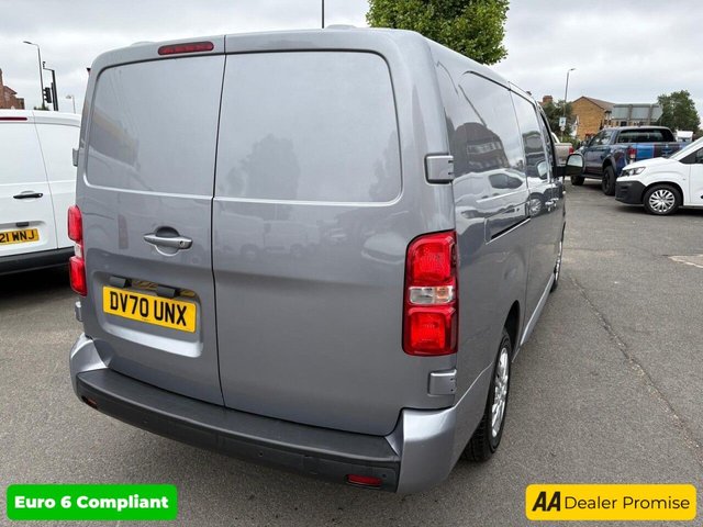 2020 VAUXHALL VIVARO - Photo 10