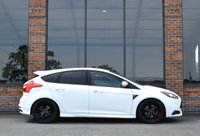 USED 2014 14 FORD FOCUS 2.0T EcoBoost ST-3 Hatchback 5dr Petrol Manual Euro 5 (s/s) (250 ps) FULL HISTORY / CUSTOM EXHAUST
