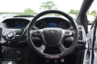 USED 2014 14 FORD FOCUS 2.0T EcoBoost ST-3 Hatchback 5dr Petrol Manual Euro 5 (s/s) (250 ps) FULL HISTORY / CUSTOM EXHAUST