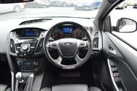 USED 2014 14 FORD FOCUS 2.0T EcoBoost ST-3 Hatchback 5dr Petrol Manual Euro 5 (s/s) (250 ps) FULL HISTORY / CUSTOM EXHAUST