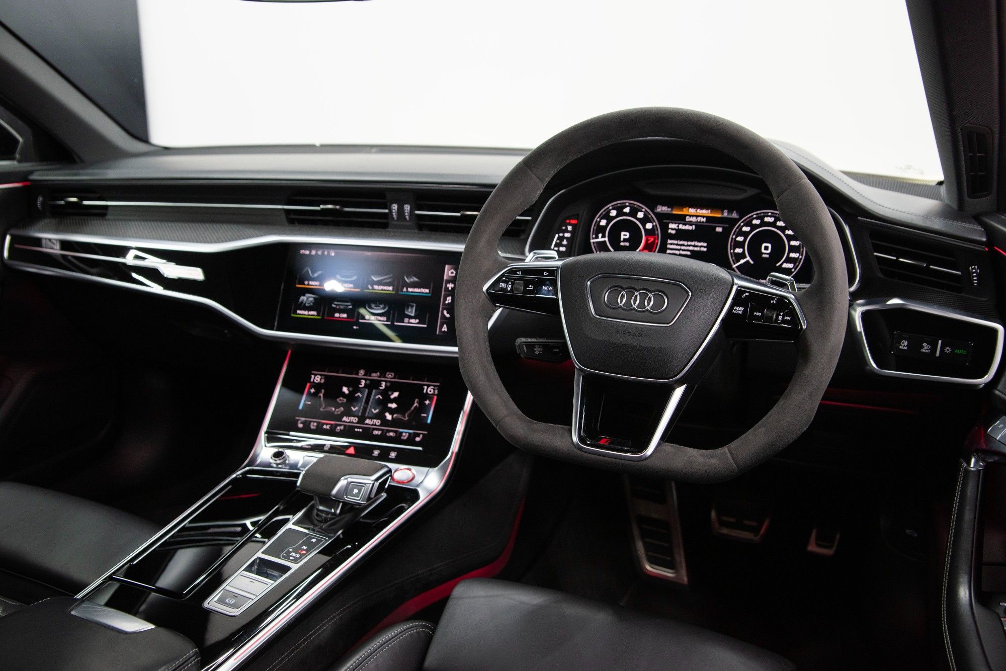 USED 2020 20 AUDI RS6 AVANT 4.0 TFSI V8 Carbon Black Estate  