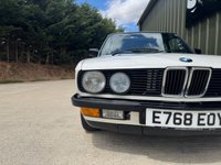 USED 1987 E BMW 5 SERIES 2.8i 4d  AUTO  129 BHP STUNNING WELL LOVED EXAMPLE