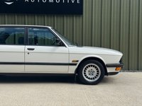 USED 1987 E BMW 5 SERIES 2.8i 4d  AUTO  129 BHP STUNNING WELL LOVED EXAMPLE