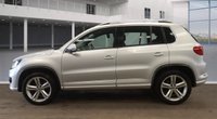 USED 2015 65 VOLKSWAGEN TIGUAN 2.0 TDI BlueMotion Tech R-Line Edition SUV 5dr Diesel DSG 4WD Euro 6 (s/s) (150 ps) Service History with 10 Stamps