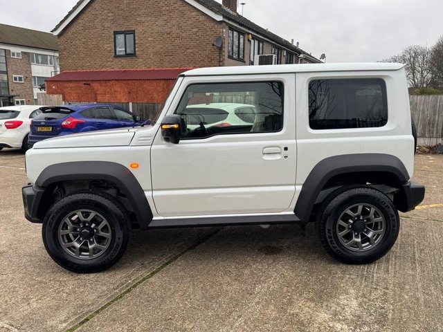 2025 SUZUKI JIMNY - Photo 5