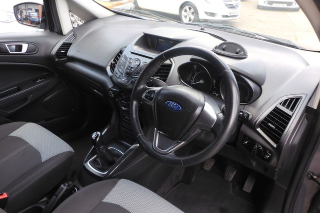 2018 FORD ECOSPORT - Photo 4