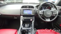 USED 2017 17 JAGUAR XE 2.0d R-Sport Saloon 4dr Diesel Auto Euro 6 (s/s) (180 ps) 