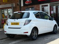 USED 2014 14 TOYOTA YARIS 1.33 Dual VVT-i Icon Plus Hatchback 5dr Petrol Manual Euro 5 (99 ps) GREAT SERVICE HISTORY 10 SRVCS
