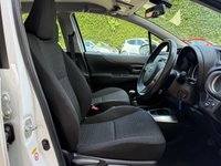 USED 2014 14 TOYOTA YARIS 1.33 Dual VVT-i Icon Plus Hatchback 5dr Petrol Manual Euro 5 (99 ps) GREAT SERVICE HISTORY 10 SRVCS