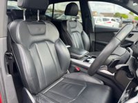 USED 2019 14 AUDI Q8 3.0 TDI V6 50 S line SUV 5dr Diesel Tiptronic quattro Euro 6 (s/s) (286 ps) DAYTIME RUNNING LIGHTS+ PRIVACY GLASS+ PARKING AID= REVERSING CAMERA+ FULL LEATHER TRIM+ PADDLE SHIFTERS+ CRUISE CONTROL+ FOLDING MIRRORS+ KEYLESS+ HEATED SEATS+ TRACTION CONTROL+ DUAL CLIMATE CONTROL+ HILL HOLDING ASSIST+ APPLE PLAY+ USB+ SAT NAV+ MEMORY SEATS+ AUTO TAILGATE+ AUTO HEADLIGHTS+ 21 INCH ALLOY WHEELS+
