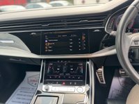 USED 2019 14 AUDI Q8 3.0 TDI V6 50 S line SUV 5dr Diesel Tiptronic quattro Euro 6 (s/s) (286 ps) DAYTIME RUNNING LIGHTS+ PRIVACY GLASS+ PARKING AID= REVERSING CAMERA+ FULL LEATHER TRIM+ PADDLE SHIFTERS+ CRUISE CONTROL+ FOLDING MIRRORS+ KEYLESS+ HEATED SEATS+ TRACTION CONTROL+ DUAL CLIMATE CONTROL+ HILL HOLDING ASSIST+ APPLE PLAY+ USB+ SAT NAV+ MEMORY SEATS+ AUTO TAILGATE+ AUTO HEADLIGHTS+ 21 INCH ALLOY WHEELS+