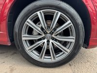 USED 2019 14 AUDI Q8 3.0 TDI V6 50 S line SUV 5dr Diesel Tiptronic quattro Euro 6 (s/s) (286 ps) DAYTIME RUNNING LIGHTS+ PRIVACY GLASS+ PARKING AID= REVERSING CAMERA+ FULL LEATHER TRIM+ PADDLE SHIFTERS+ CRUISE CONTROL+ FOLDING MIRRORS+ KEYLESS+ HEATED SEATS+ TRACTION CONTROL+ DUAL CLIMATE CONTROL+ HILL HOLDING ASSIST+ APPLE PLAY+ USB+ SAT NAV+ MEMORY SEATS+ AUTO TAILGATE+ AUTO HEADLIGHTS+ 21 INCH ALLOY WHEELS+