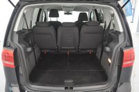 USED 2011 61 VOLKSWAGEN TOURAN 1.6 TDI SE MPV 5dr Diesel Manual Euro 5 (105 ps) Front And Rear Parking Sensors, Air Conditioning, Cruise Control