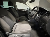 USED 2016 66 VOLKSWAGEN TIGUAN 2.0 TDI BlueMotion Tech SE SUV 5dr Diesel Manual 4Motion Euro 6 (s/s) (150 ps) +ONLY 2 OWNERS FROM NEW+