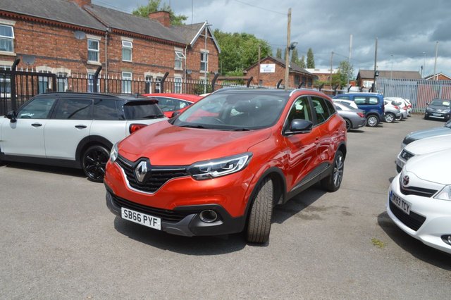 2016 RENAULT KADJAR 1.6 dCi Signature Nav SUV 5dr Diesel Manual 4WD Euro 6 (s/s) (130 ps) - Photo 3