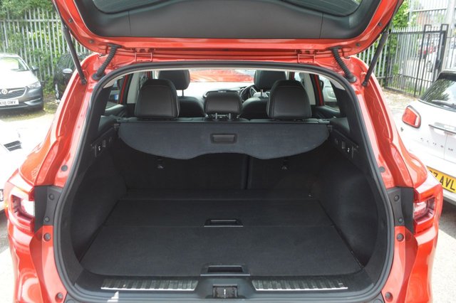 2016 RENAULT KADJAR 1.6 dCi Signature Nav SUV 5dr Diesel Manual 4WD Euro 6 (s/s) (130 ps) - Photo 11