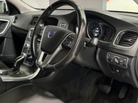 USED 2016 16 VOLVO V60 2.0 D2 SE Nav Estate 5dr Diesel Auto Euro 6 (s/s) (120 ps) +TOWBAR+17" ALLOYS+HOME DELIVERY+