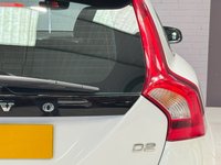 USED 2016 16 VOLVO V60 2.0 D2 SE Nav Estate 5dr Diesel Auto Euro 6 (s/s) (120 ps) +TOWBAR+17" ALLOYS+HOME DELIVERY+