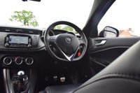USED 2020 70 ALFA ROMEO GIULIETTA 1.4 TB Sprint Hatchback 5dr Petrol Manual Euro 6 (s/s) (120 bhp) FULL SERVICE HISTORY / CARBON