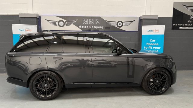View our LAND ROVER RANGE ROVER