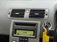USED 2008 08 VOLVO V50 2.0D SE Estate 5dr Diesel Powershift Euro 4 (136 ps) 