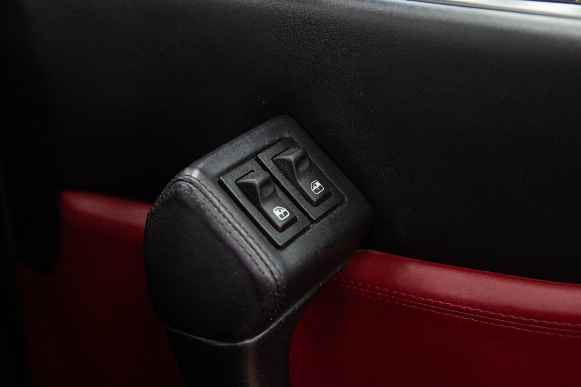 USED 1998 R FERRARI 550 5.5 Maranello 2dr 