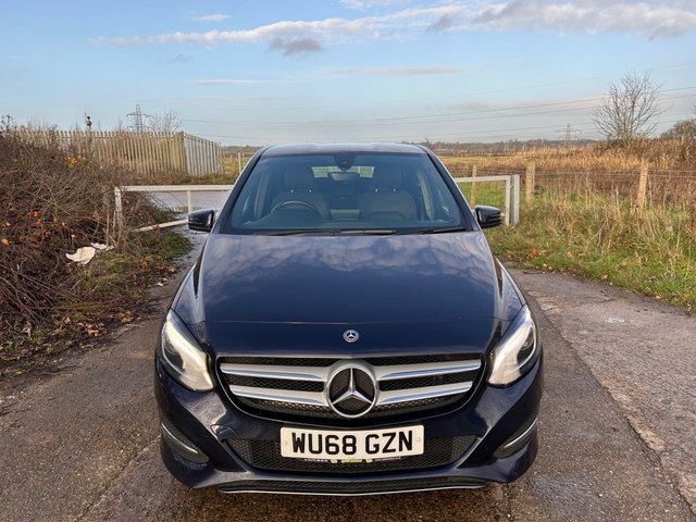 2018 Mercedes-Benz B-Class 1.6L Exclusive Edition 5dr - Photo 3