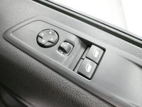 USED 2024 24 VAUXHALL VIVARO 2700 1.5 TURBO D 120 BHP L1 SWB PRO EDITION 6DR ( NO VAT ! ) 2 OWNERS | AIR CON | SAT NAV | NO VAT !