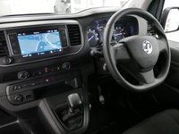 USED 2024 24 VAUXHALL VIVARO 2700 1.5 TURBO D 120 BHP L1 SWB PRO EDITION 6DR ( NO VAT ! ) 2 OWNERS | AIR CON | SAT NAV | NO VAT !