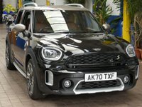 USED 2020 70 MINI COUNTRYMAN 1.5 10kWh Cooper SE Exclusive SUV 5dr Petrol Plug-in Hybrid Auto ALL4 Euro 6 (s/s) (222 ps) BIG SPEC HEAD UP DISPLAY SAT NAV HEATED LEATHER INTERIOR HARMAN KARDON REAR VIEW CAMERA CRUISE CONTROL PARKING SENSORS 1 OWNER SERVICE HISTORY WARRANTY