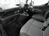 USED 2024 24 VAUXHALL COMBO 2300 1.5 TURBO D 100 BHP L1 SWB PRO EDITION ( NO VAT ! ) 2 OWNERS | SAT NAV | 3 SEATS | NO VAT !