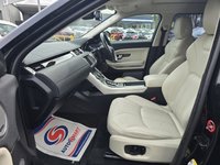 USED 2015 65 LAND ROVER RANGE ROVER EVOQUE 2.0 TD4 HSE Dynamic SUV 5dr Diesel Auto 4WD Euro 6 (s/s) (180 ps) A REALLY STUNNING ADDITION FINISHED IN FACTORY BLACK PAINT+4 WHEEL DRIVE+SERVICE HISTORY+DIESEL+AUTOMATIC+ULEZ COMPLIANT+PRIVACY GLASS+SIDE STEPS+FULL LEATHER INTERIOR+FULL PANORAMIC GLASS ROOF+SATELLITE NAVIGATION+PARK ASSIST+CLIMATE CONTROL+20 INCH ALLOY WHEELS+FULL RANGE OF FINANCE OPTIONS AVAILABLE+READY TO DRIVE AWAY TODAY SO CALL NOW TO ARRANGE A VIEWING!!!!!!!!!!!!!!!!!!!!!!!!!!!!!!!!!!!!!!!!!!