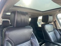 USED 2017 67 LAND ROVER DISCOVERY 3.0 TD V6 HSE Luxury SUV 5dr Diesel Auto 4WD Euro 6 (s/s) (258 ps) A REALLY BEAUTIFUL ADDITION FINISHED IN STUNNING METALLIC BLACK PAINT+DIESEL+AUTOMATIC+7 SEATER+ONLY 2 FORMER KEEPERS+SERVICE HISTORY+PRIVACY GLASS+CRUISE CONTROL+DAB DIGITAL RADIO+FULL LEATHER INTERIOR+FULL PANORAMIC GLASS ROOF+SATELLITE NAVIGATION+PARK ASSIST+CLIMATE CONTROL+21 INCH ALLOY WHEELS+BLUETOOTH PREPARATION+COST NEW &pound;63640 MAKING THIS USED VEHICLE AMAZING VALUE AT OUR LOW PRICE+CALL NOW FOR MORE INFORMATION AND TO ARRANGE A VIEWING+READY TO DRIVE AWAY TODAY!!!!!!!!!!!!!!!!!!!!!!!!!!!