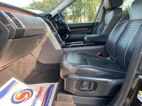 USED 2017 67 LAND ROVER DISCOVERY 3.0 TD V6 HSE Luxury SUV 5dr Diesel Auto 4WD Euro 6 (s/s) (258 ps) A REALLY BEAUTIFUL ADDITION FINISHED IN STUNNING METALLIC BLACK PAINT+DIESEL+AUTOMATIC+7 SEATER+ONLY 2 FORMER KEEPERS+SERVICE HISTORY+PRIVACY GLASS+CRUISE CONTROL+DAB DIGITAL RADIO+FULL LEATHER INTERIOR+FULL PANORAMIC GLASS ROOF+SATELLITE NAVIGATION+PARK ASSIST+CLIMATE CONTROL+21 INCH ALLOY WHEELS+BLUETOOTH PREPARATION+COST NEW &pound;63640 MAKING THIS USED VEHICLE AMAZING VALUE AT OUR LOW PRICE+CALL NOW FOR MORE INFORMATION AND TO ARRANGE A VIEWING+READY TO DRIVE AWAY TODAY!!!!!!!!!!!!!!!!!!!!!!!!!!!