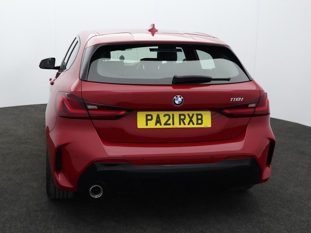 2021 BMW 1 Series 1.5L M Sport 5dr - Photo 9