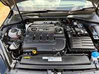 USED 2017 67 VOLKSWAGEN GOLF 1.6 TDI SE Nav Hatchback 5dr Diesel Manual Euro 6 (s/s) (115 ps) Diesel, FSH, Apple car play, Sat nav, bluetooth