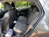 USED 2017 67 VOLKSWAGEN GOLF 1.6 TDI SE Nav Hatchback 5dr Diesel Manual Euro 6 (s/s) (115 ps) Diesel, FSH, Apple car play, Sat nav, bluetooth