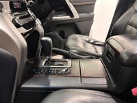 USED 2015 64 TOYOTA LAND CRUISER 4.5 D-4D V8 SUV 5dr Diesel Auto 4WD Euro 5 (268 ps) Toyota Service and Maintenance Record