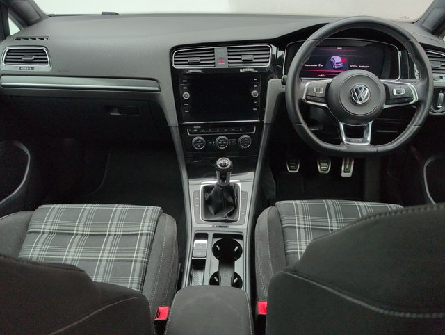 USED 2018 18 Volkswagen Golf 2.0 TDI Gtd Hatchback 5dr Diesel Manual Euro 6 (s/S) (184 Ps) - Sat Nav, Privacy, Sensors