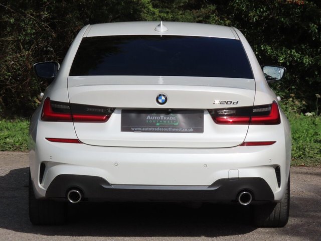 2020 BMW 3 SERIES - Photo 6