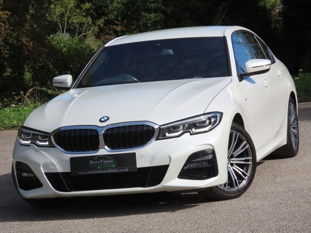 2020 BMW 3 SERIES - Photo 2