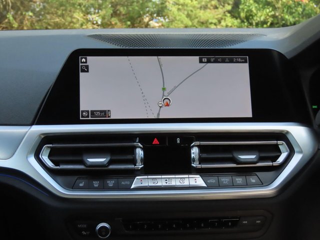 2020 BMW 3 SERIES - Photo 11