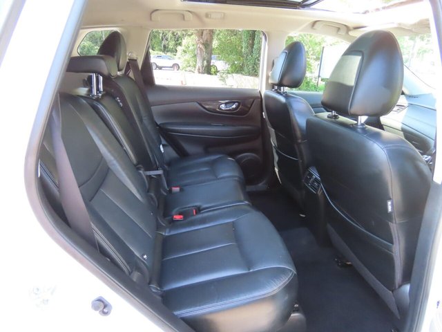 2019 NISSAN X-TRAIL - Photo 10