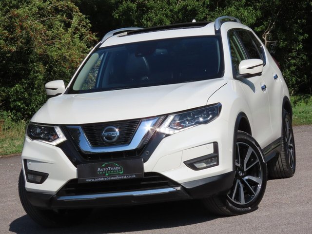 View our NISSAN X-TRAIL